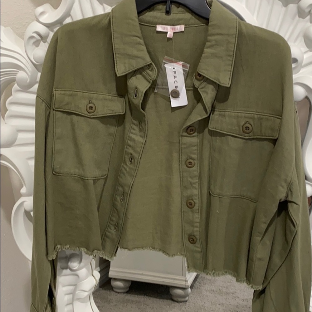 Never worn